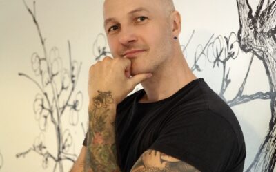 NOVÁ ENERGIE, NOVÉ TECHNIKY, NOVÝ MASÉR V NAŠEM TÝMU. OBJEVTE JEHO PŘÍBĚH A STYL PRÁCE.